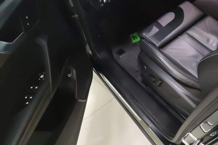 Used Audi Q5L 2022 40T Luxury Dynamic Model
