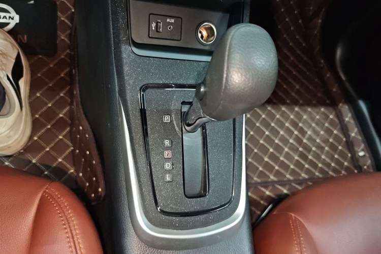 Used Nissan Tiida 2021 1.6L CVT Cool Edition
