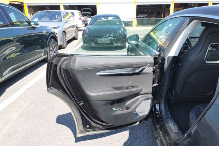 Used Zeekr 001 2021 Long-Range Dual-Motor WE Edition
