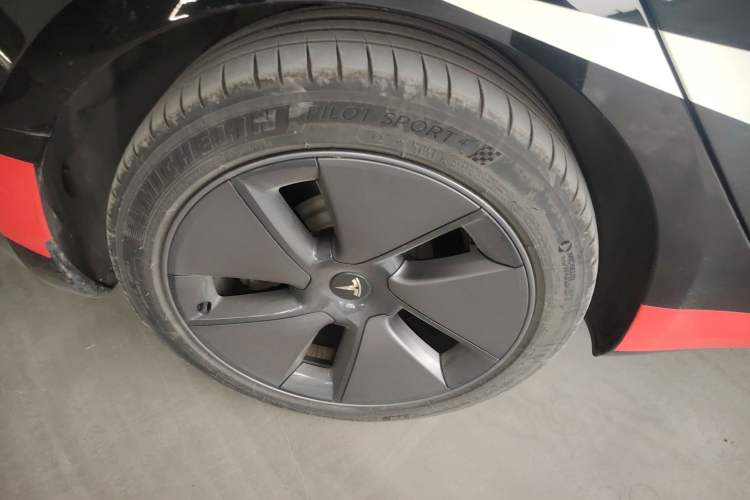 Used Tesla Model 3 2022 Rear-Wheel-Drive Version