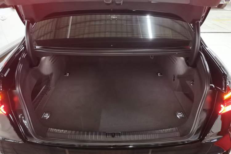 Used Audi A6L New Energy 2022 55 TFSI e quattro
