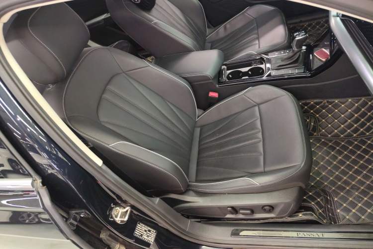 Used Volkswagen Passat 2024 330TSI Starry Elite Edition
