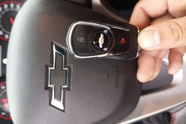 Used Chevrolet Monza 2020 Light Hybrid RS 330T Automatic Comfort Edition