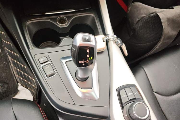 Used BMW 1 Series 2013 Facelifted 118i Leading Edition
