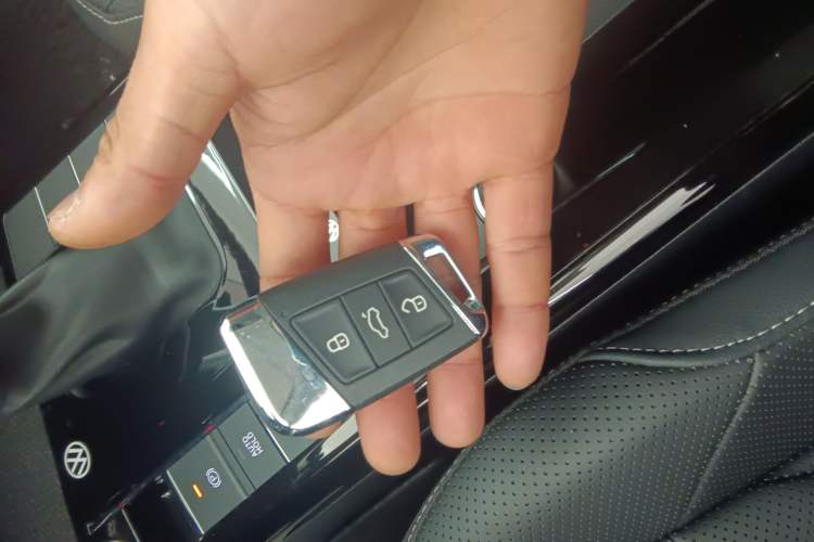 Used Volkswagen Passat 2025 Outstanding Model 380TSI Starry Dragon Edition
