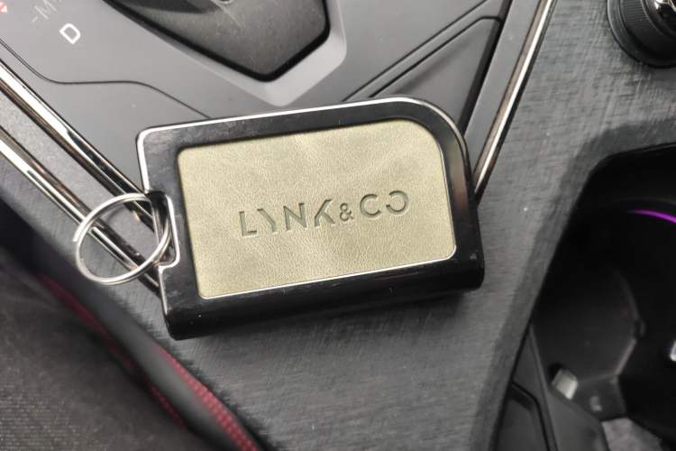 Used Lynk & Co 05 2020 2.0TD Four-Wheel Drive HypeHalo
