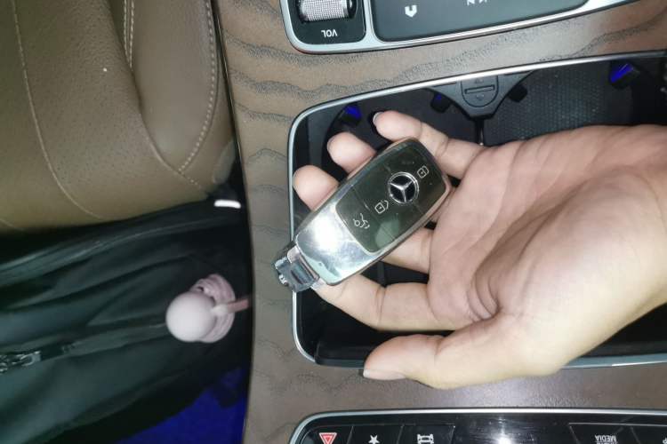 Used Mercedes-Benz E-Class 2022 Revised Version E 300 L Luxury Edition
