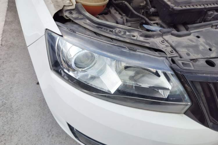 Used Skoda Rapid Spaceback 2016 1.6L Automatic Smart Drive Edition
