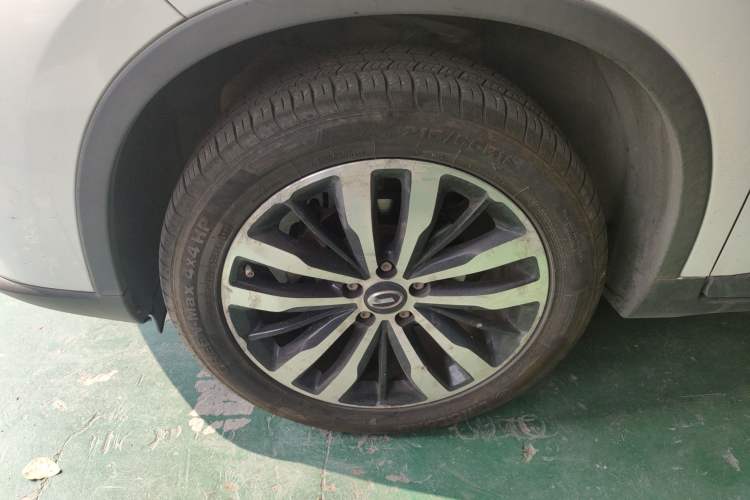 Used GAC Trumpchi GS4 2017 200T G-DCT Two-Wheel Drive Luxury Edition