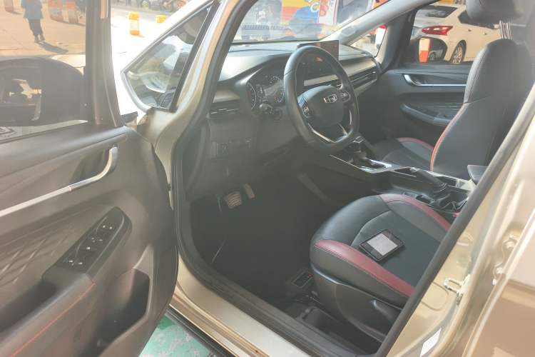 Used Geely Auto Vision X3 2021 PRO 1.5L CVT Deluxe Model
