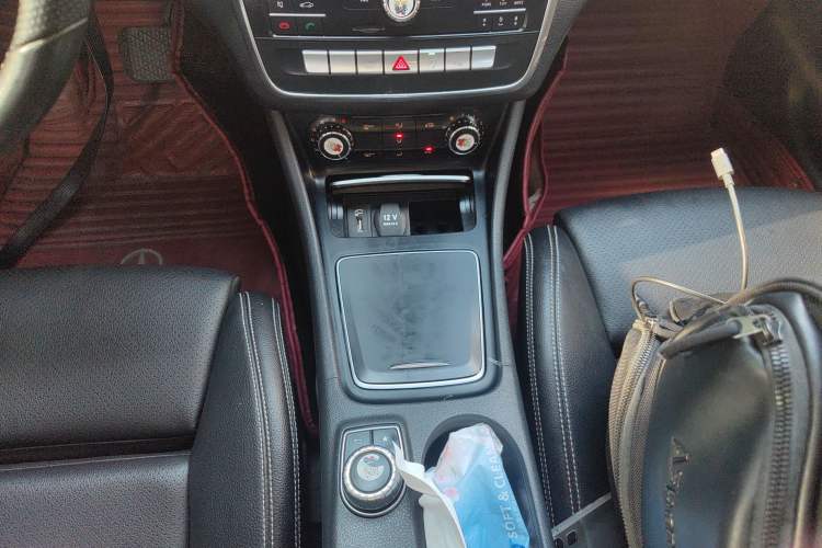 Used Mercedes-Benz GLA 2017 GLA 200 Fashion Model