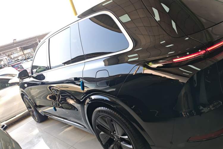 Used Li Auto L9 2023 Pro Model
