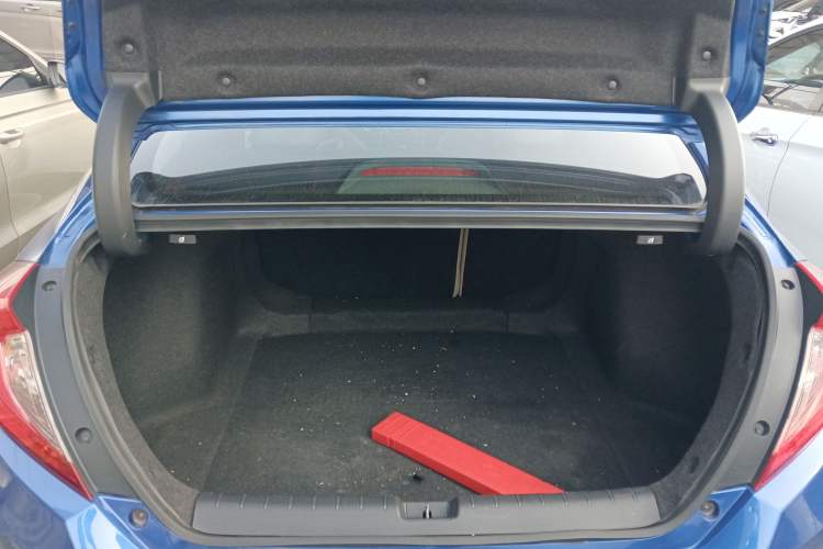 Used Honda Civic 2016 220TURBO CVT Luxury Edition
