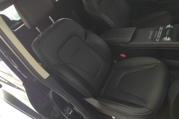 Used Tank 300 New Energy 2025 Hi4-T
