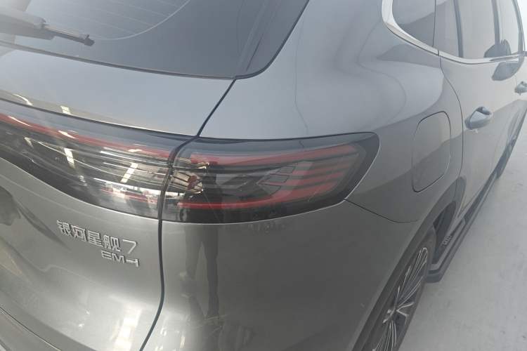 Used Geely Galaxy Galaxy Xingjian 7 EM-i 2025 120km Flagship Edition