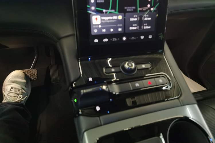 Used Nio ES8 2018 Founder Edition
