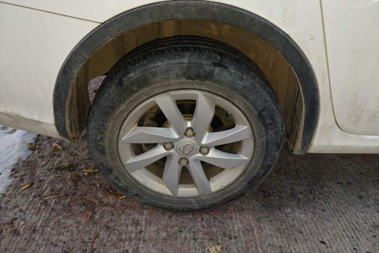 Used Baojun 310W 2017 1.5L Manual Fashion Model China V
