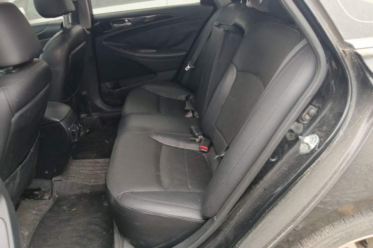 Used Hyundai Sonata 2014 2.0L Automatic Luxury Edition
