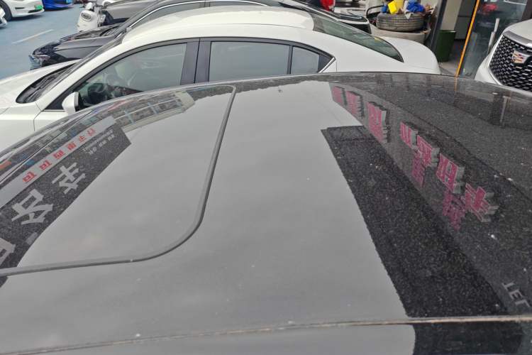 Used Volkswagen Sagitar 2015 230TSI Automatic Comfort Version
