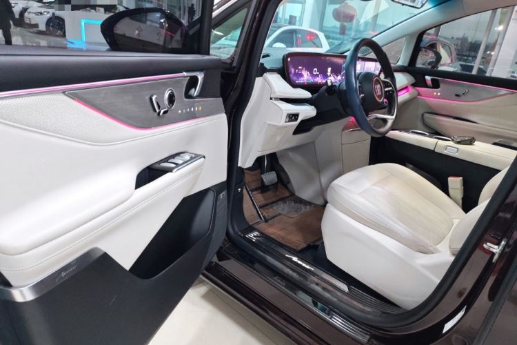 Used Buick GL8 New Energy 2024 Lu Zun Luxury Edition 7-Seater
