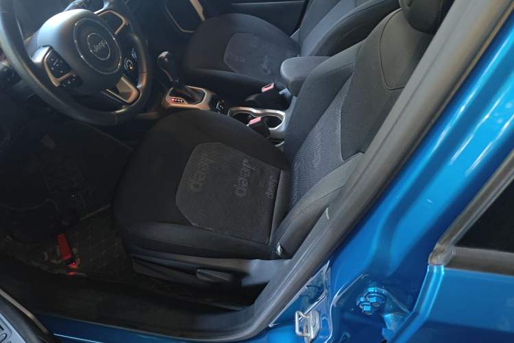 Used  Renegade 2016 1.4T Automatic Jingneng Edition
