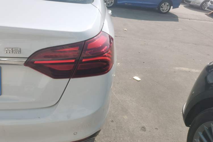 Used Geely Auto Emgrand 2018 1.5L CVT Upward Connect Edition
