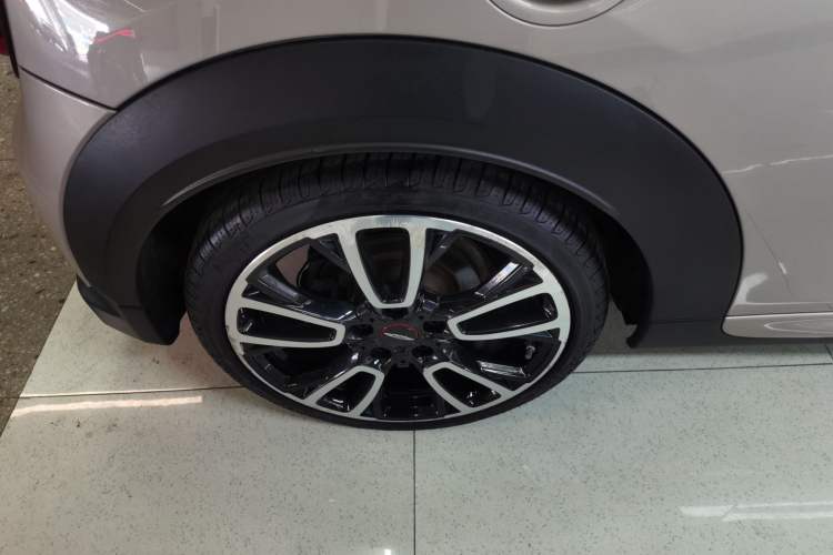 Used  MINI 2022 Updated 2.0T COOPER S Racing Driver
