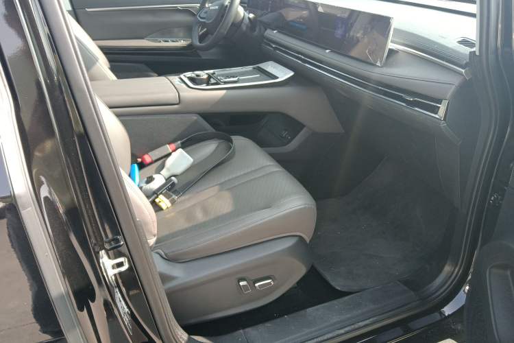 Used SAIC MAXUS Dajia 7 2024 605 km Extended-Range Forest Version
