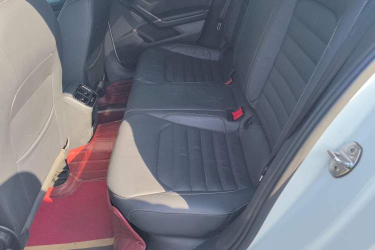 Used Volkswagen Lamando 2017 280TSI DSG Comfort Edition
