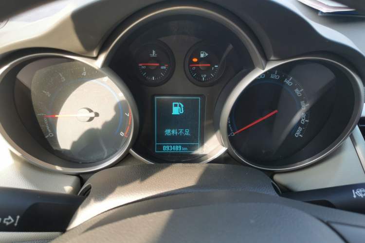 Used Chevrolet Cruze 2015 1.5L Classic SL MT
