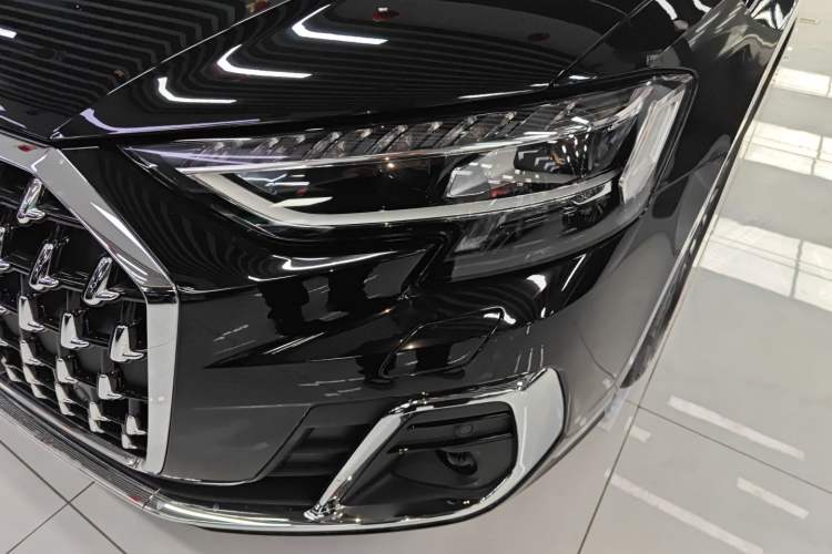 Used Audi A8 2023 A8L 55 TFSI quattro Flagship Model