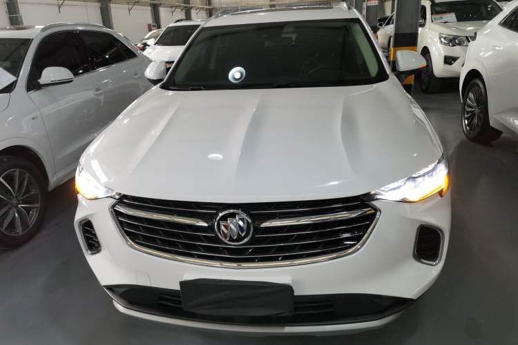 Used Buick Envision 2022 Encore S 552T Two-Wheel-Drive Luxury Model
