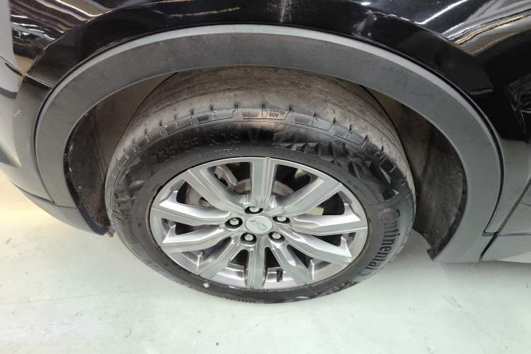 Used Cadillac XT4 2022 28T Two-Wheel-Drive Luxury Version
