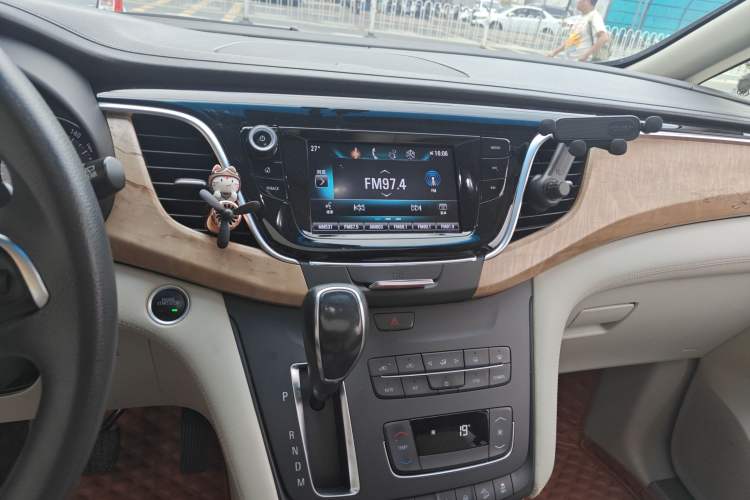 Used Buick GL8 2018 ES 28T Comfort Model China VI Standard
