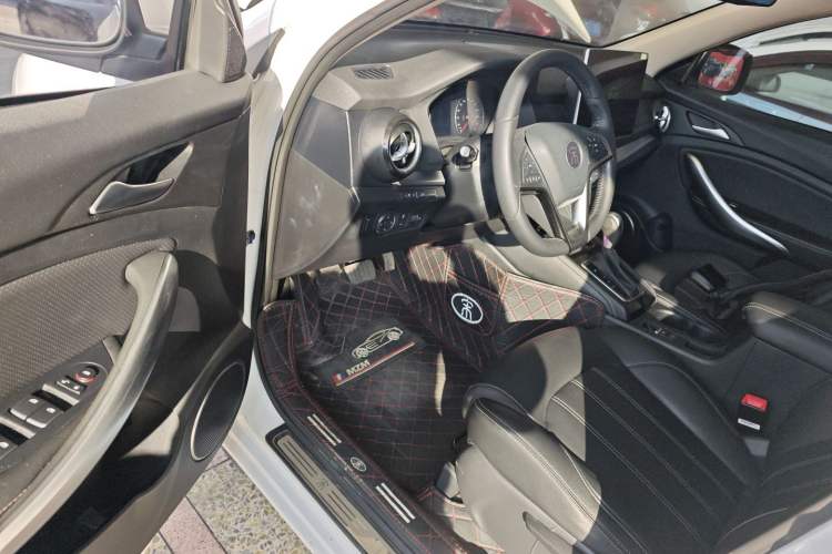 Used BYD Song 2019 1.5TI Automatic Smart Connect Dynamic Model
