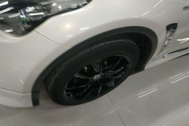 Used Infiniti FX 2013 FX37 Standard Edition
