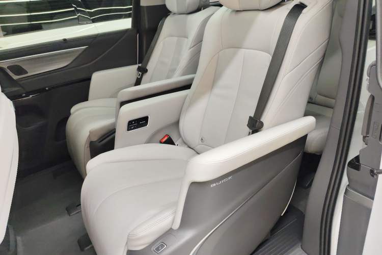 Used Buick GL8 2025 Lu Zun Deluxe Edition
