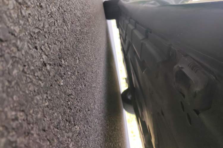 Used Mercedes-Benz R-Class 2017 R 320 4MATIC Business Edition Prestige Model