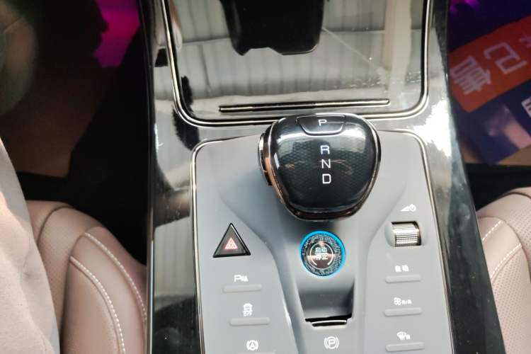 Used BYD Han 2023 EV Champion Edition 506KM Front-Wheel-Drive Premium Model
