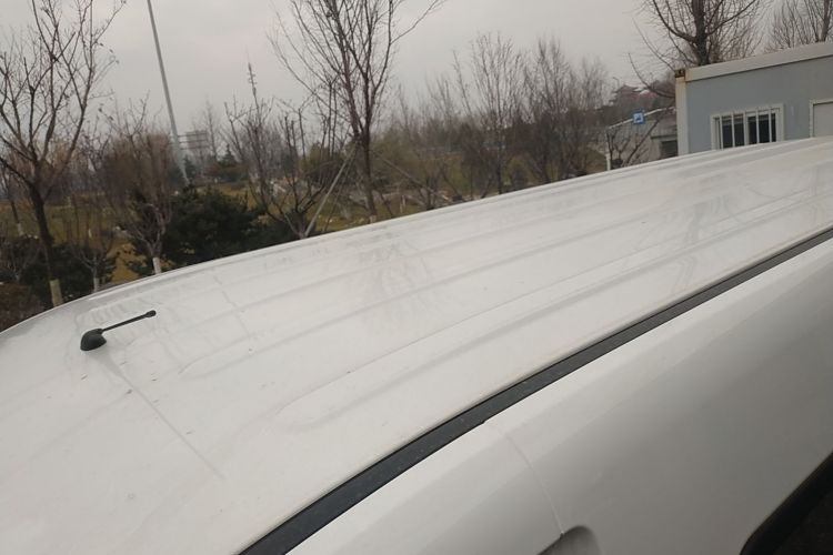 Used Wuling Yangguang 2024 300KM Comfort Version Passenger Van 75kW
