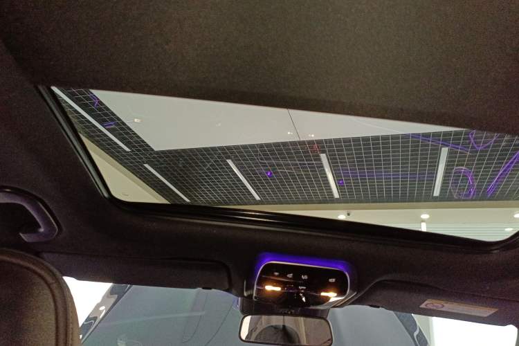 Used Mercedes-Benz C-Class 2023 Second Facelift C 260 L Sport Edition
