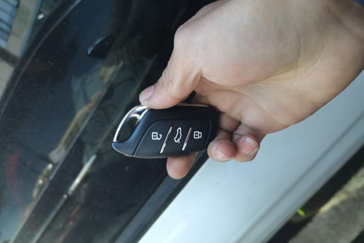 Used MG 5 2025 180 DVVT Global Luxury Edition
