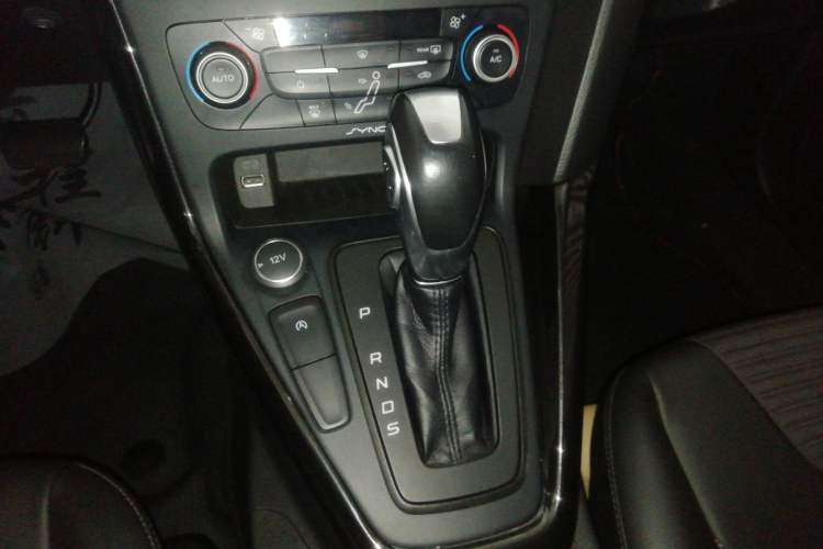 Used Ford Focus 2018 Hatchback Classic EcoBoost 180 Automatic Elite Model