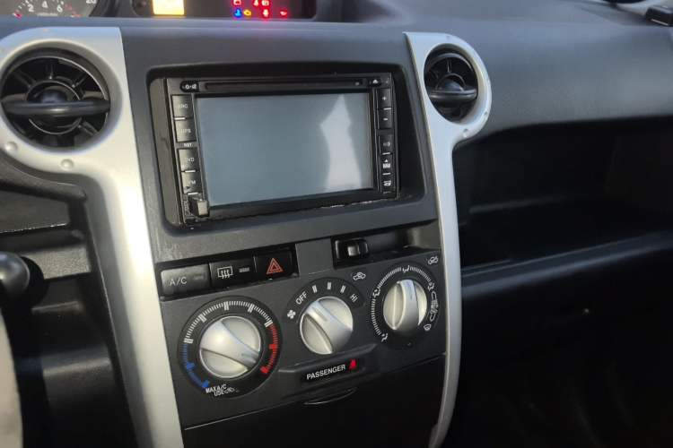 Used Great Wall M2 2012 1.5L CVT Urban Edition
