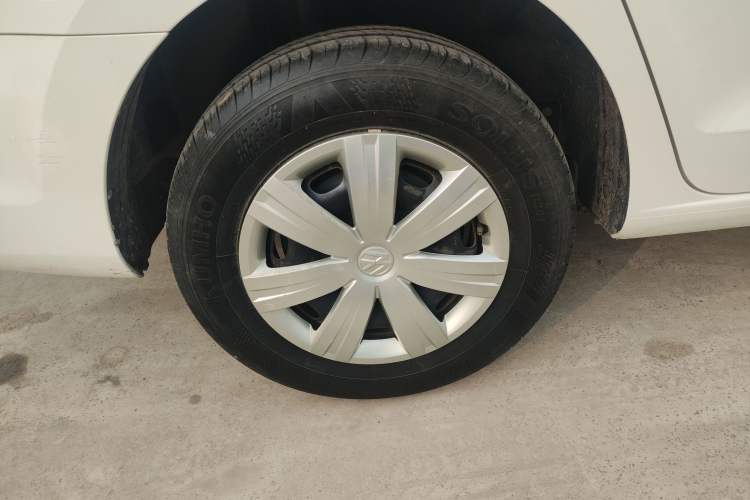 Used Volkswagen Jetta 2015 Value Edition 1.6L Manual Fashionable Style