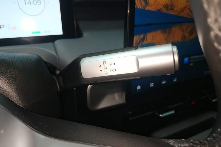 Used AION Y 2023 Younger Star Edition
