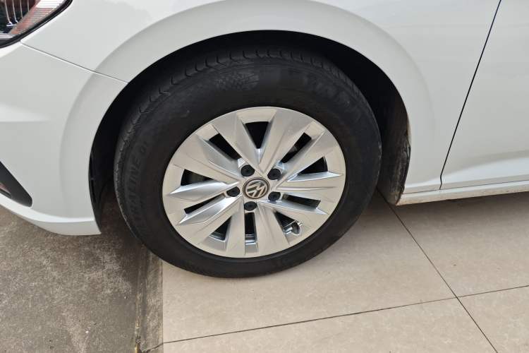 Used Volkswagen Lavida 2019 Hatchback 200TSI DSG Comfort Edition China VI