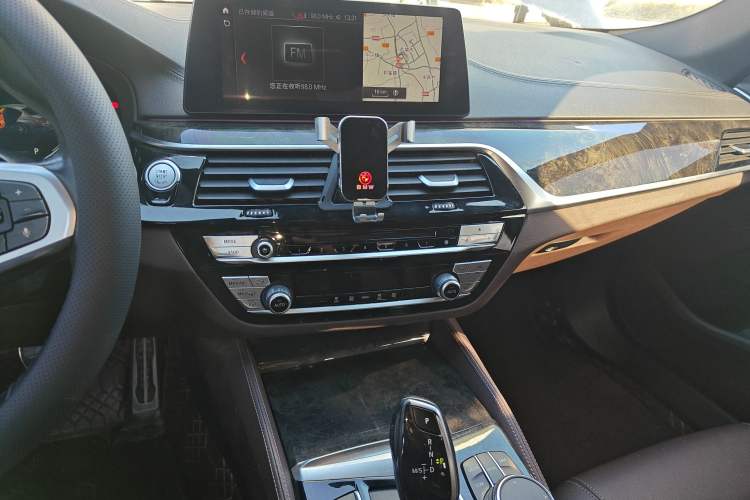 Used BMW 5 Series 2018 525Li M Sport Package
