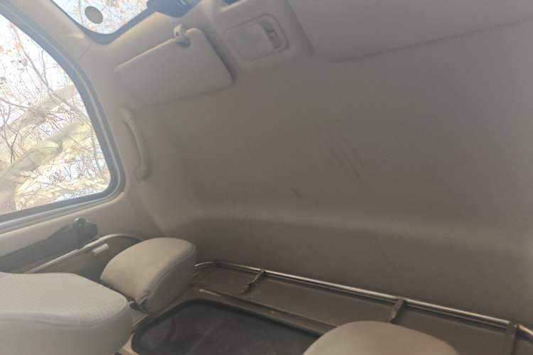 Used Wuling Rongguang S 2021 1.2L Base Model Window-Sealed 2-Seat LSI Car