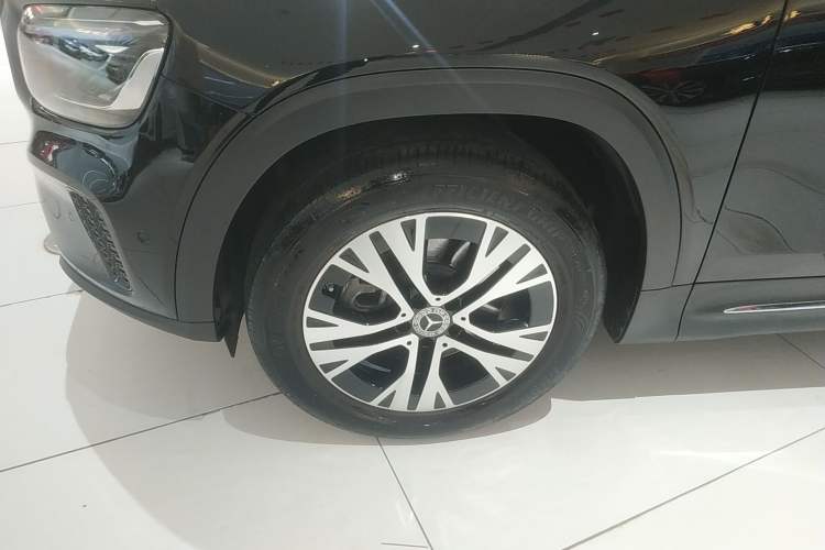 Used Mercedes-Benz GLB 2024 Refresh GLB 220 Dynamic Edition
